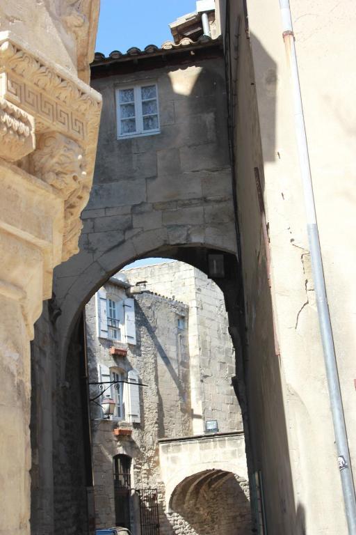 Aparthotel Mas De Valrugues Holifrance Saint-Rémy-de-Provence Exterior foto